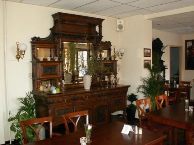 boutique hotel charleys