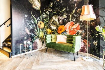 boutique hotel charleys