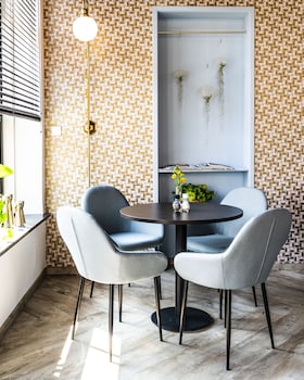 boutique hotel charleys