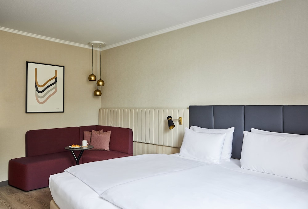 crowne plaza hamburg city alster by ihg