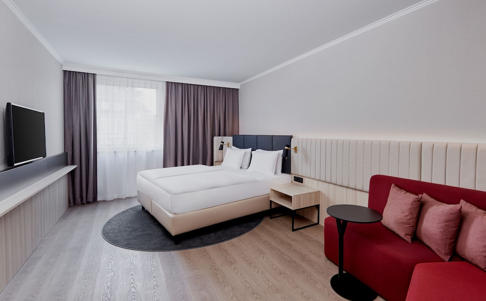 crowne plaza hamburg city alster by ihg