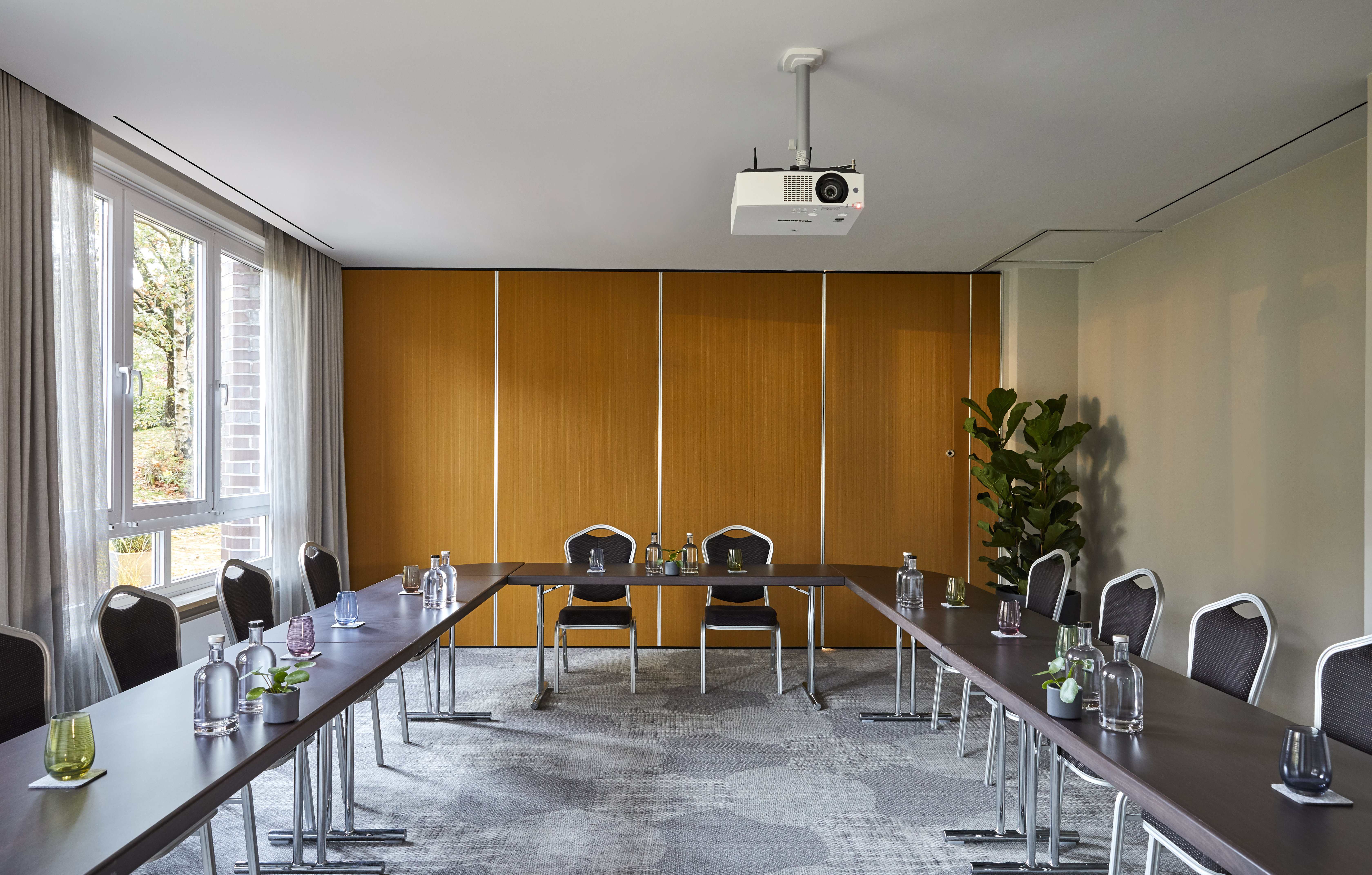 crowne plaza hamburg city alster by ihg