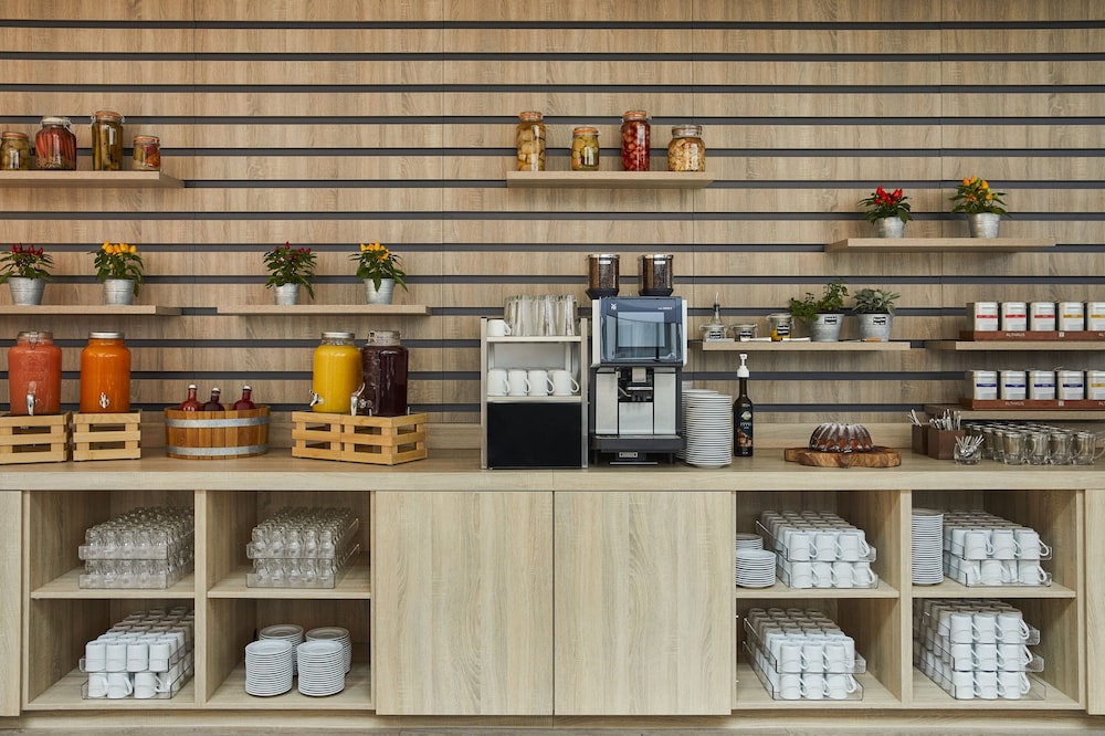 crowne plaza hamburg city alster by ihg
