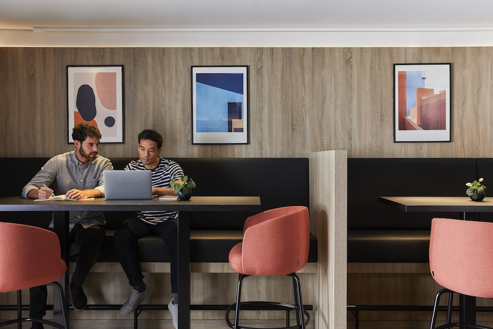 crowne plaza hamburg city alster by ihg