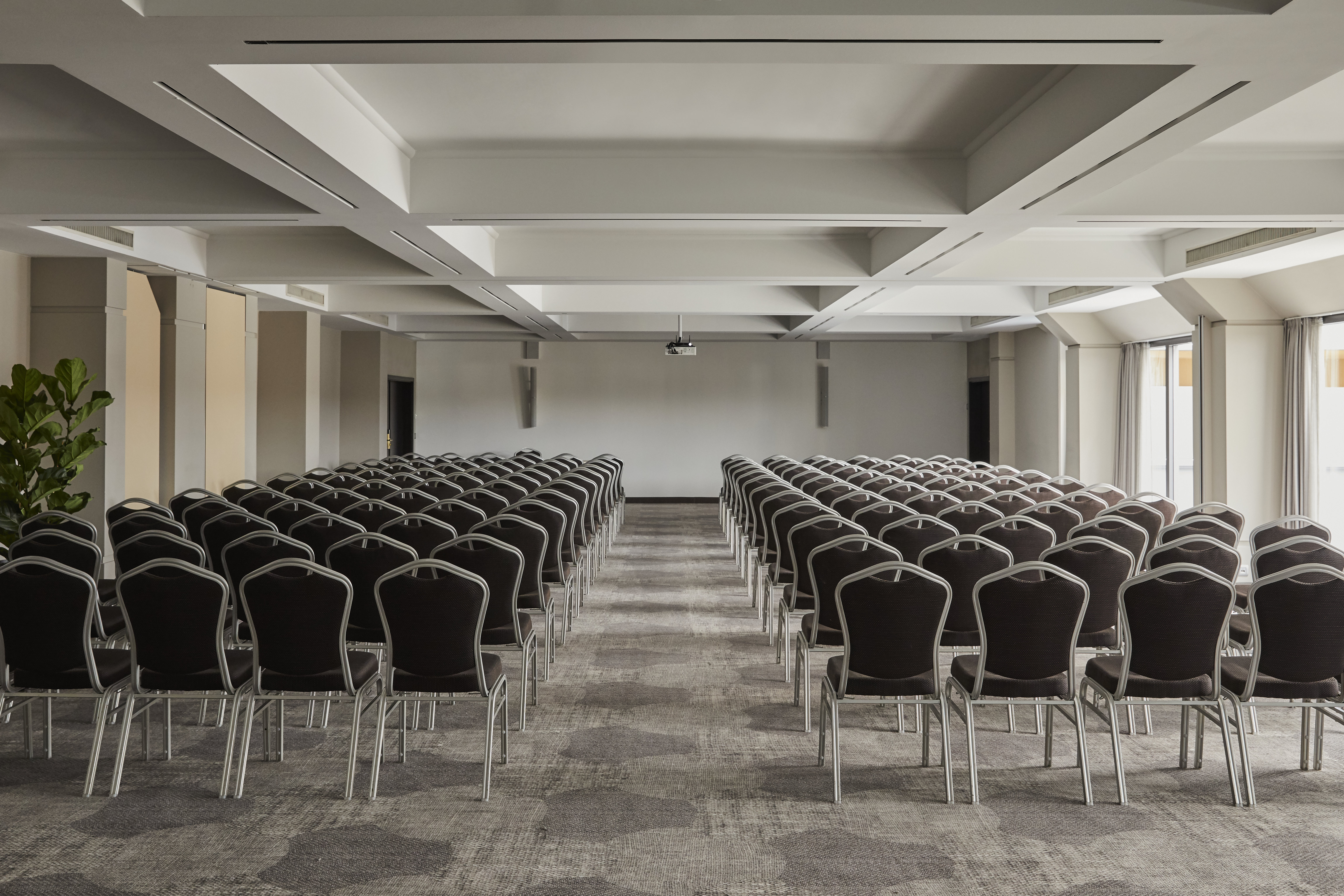 crowne plaza hamburg city alster by ihg