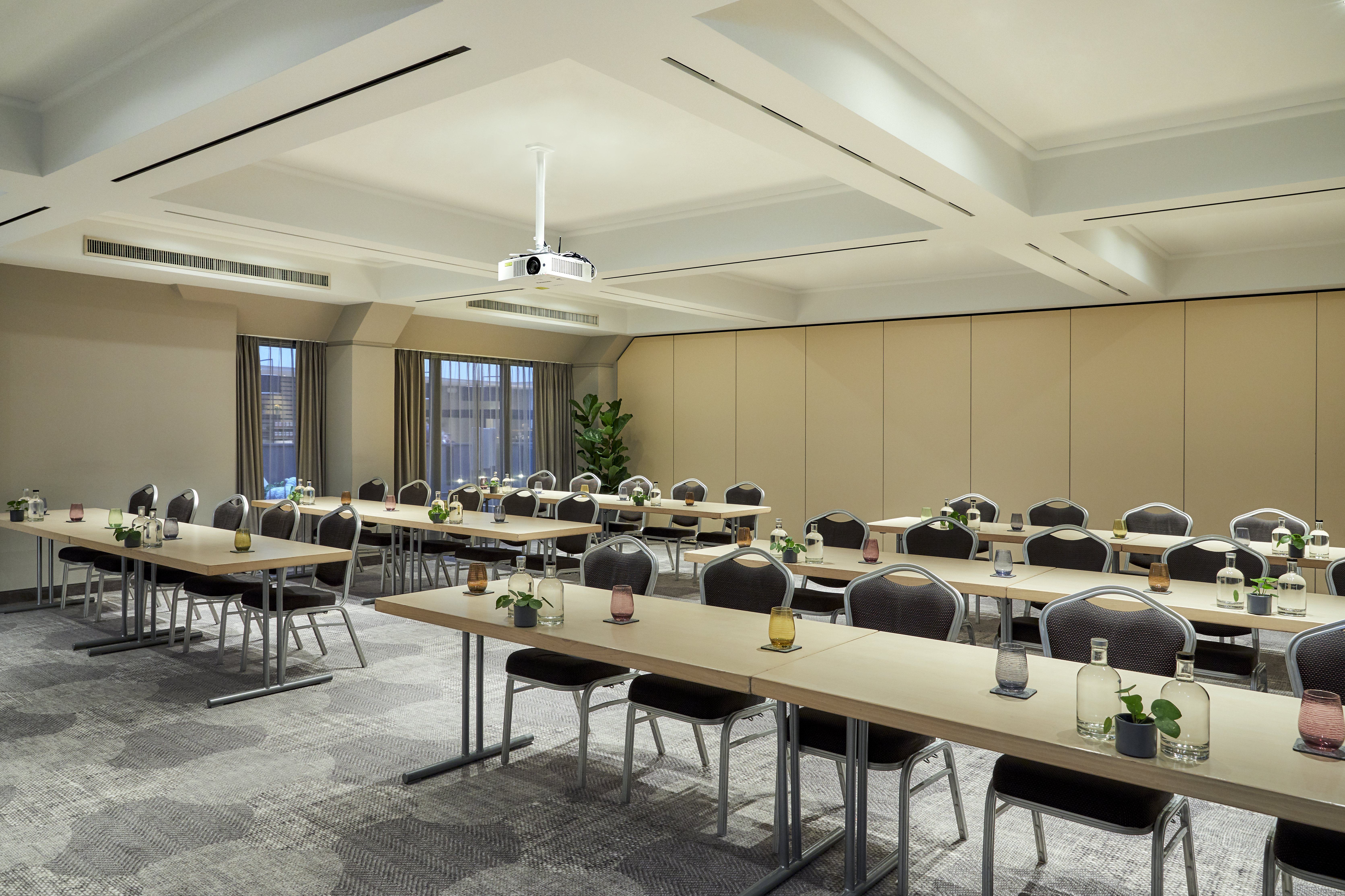 crowne plaza hamburg city alster by ihg