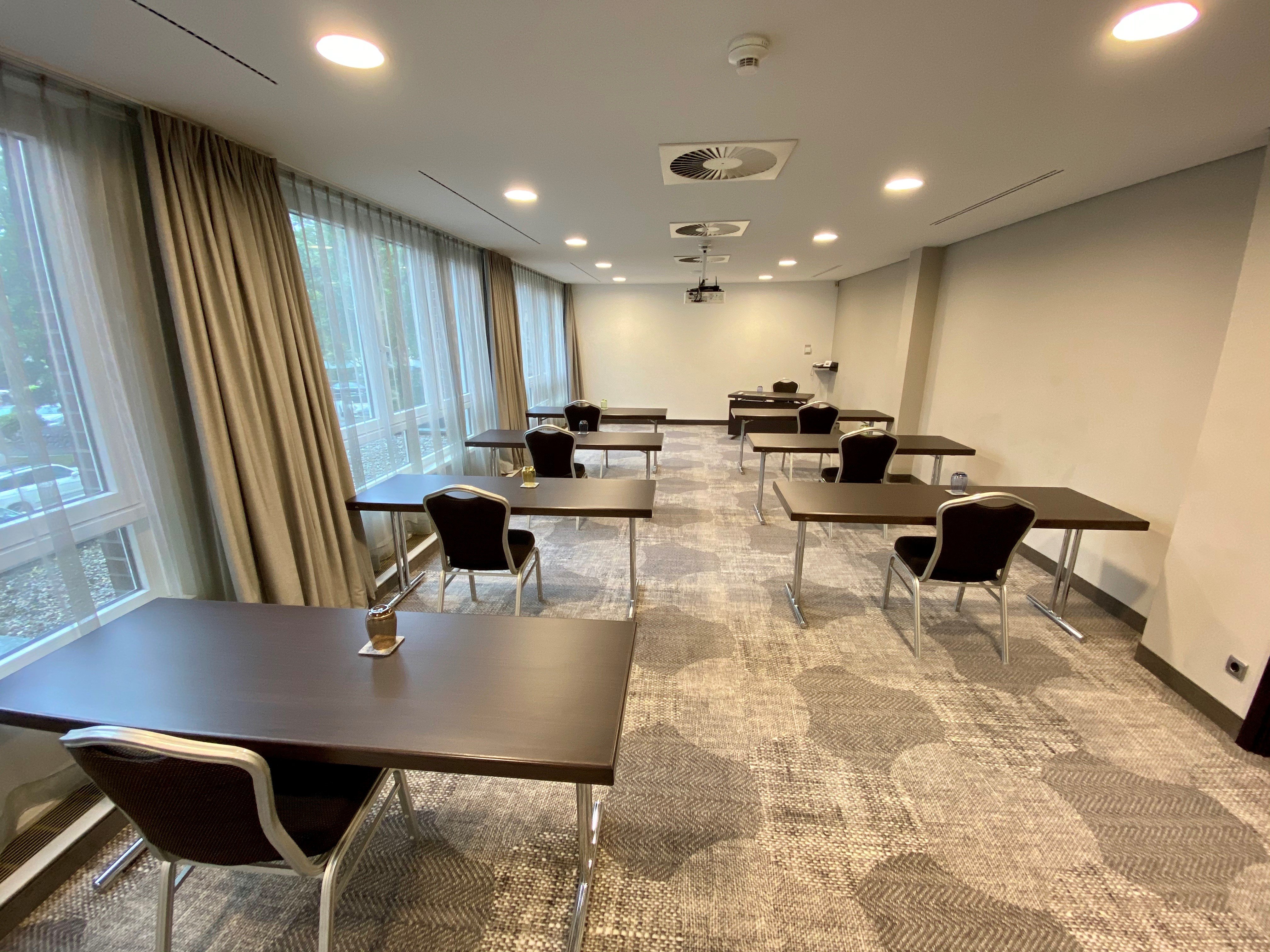crowne plaza hamburg city alster by ihg
