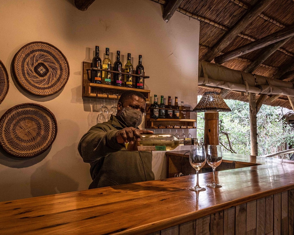 woodbury tented camp amakhala game reserve