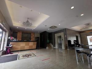 de leon hotel ll