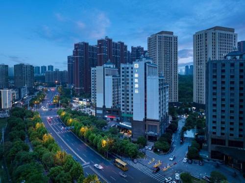 vienna international hotel changsha south high speed railway station tiyu xincheng