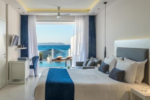 knossos beach kokkini hani