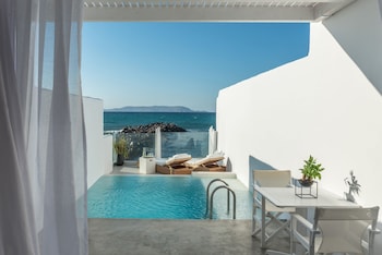 knossos beach kokkini hani