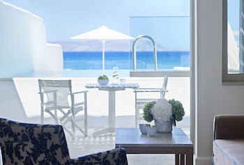 knossos beach kokkini hani