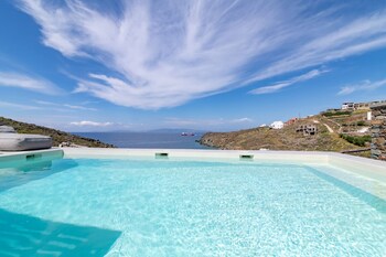 selene villa with private pool