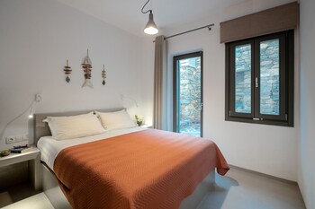 selene villa with private pool