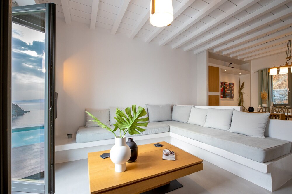 selene villa with private pool