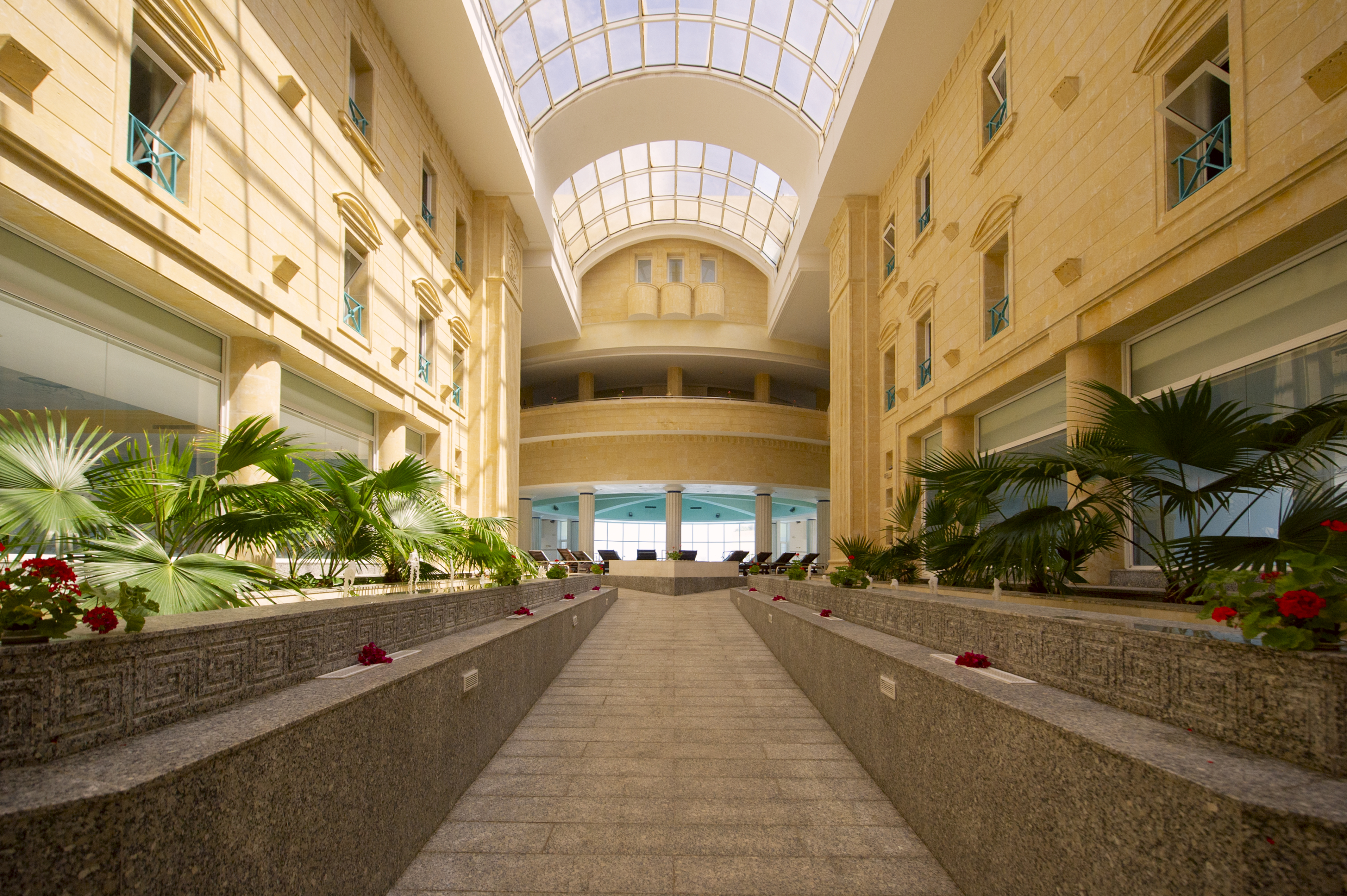 nahrawess thalassa palace