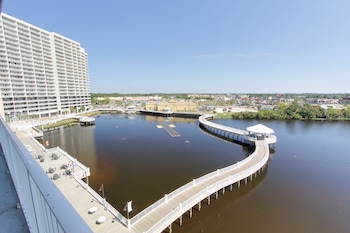 laketown wharf resort by panhandle getaways