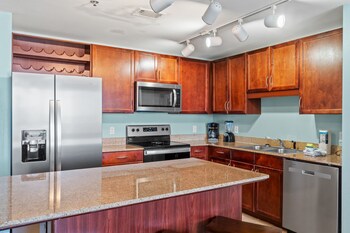 laketown wharf resort by panhandle getaways