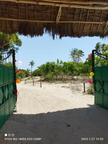 room in bandb mida creek eco camp lodge