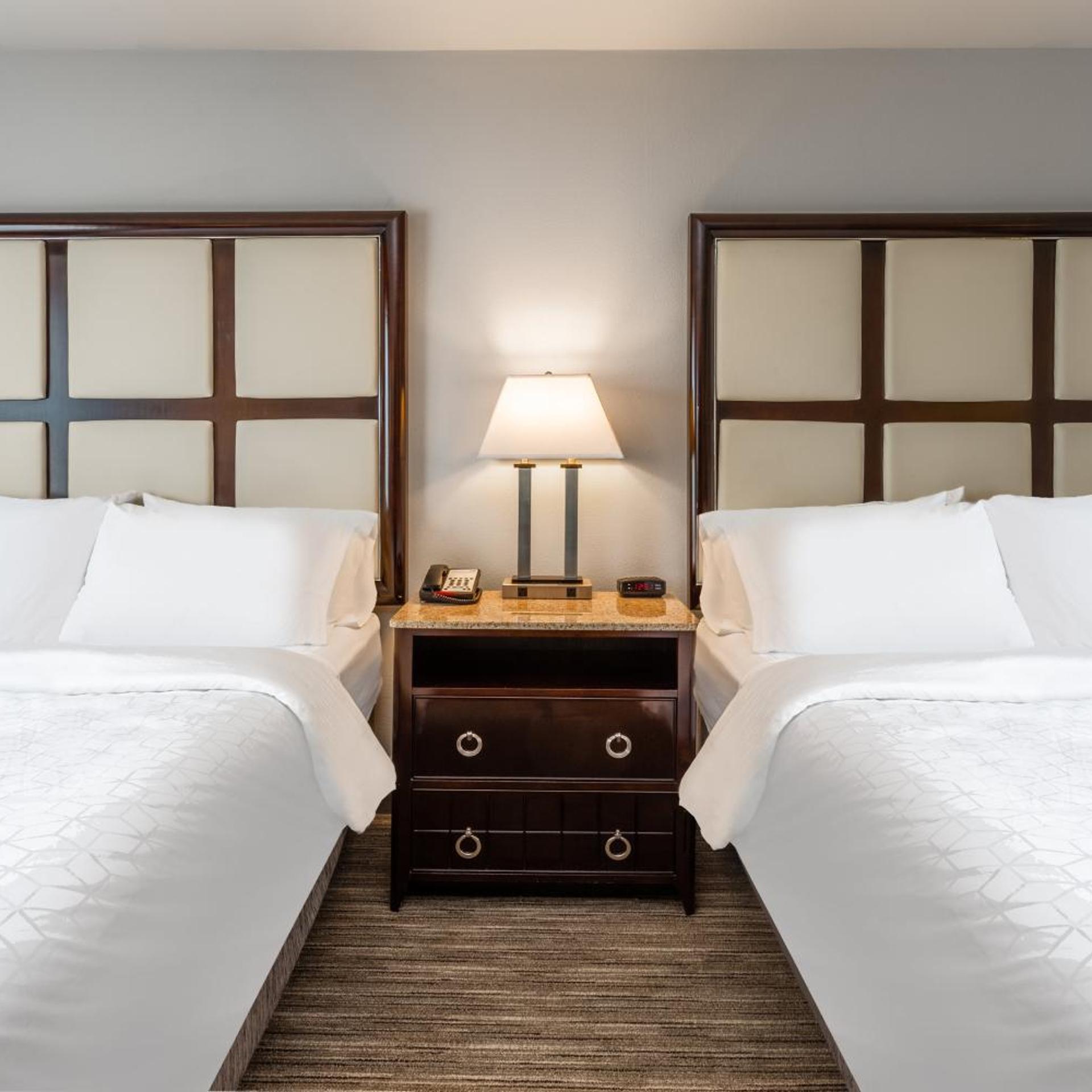 holiday inn express albert lea by ihg