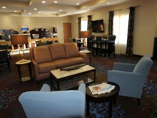 holiday inn express albert lea by ihg