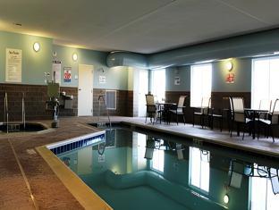 holiday inn express albert lea by ihg