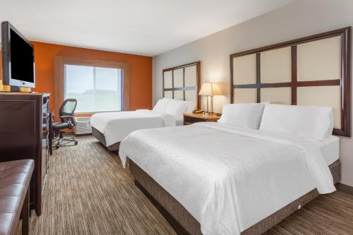 holiday inn express albert lea by ihg