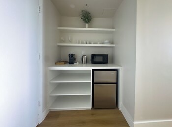 Miami Vacation Rentals - Coconut Grove,,3.5 star