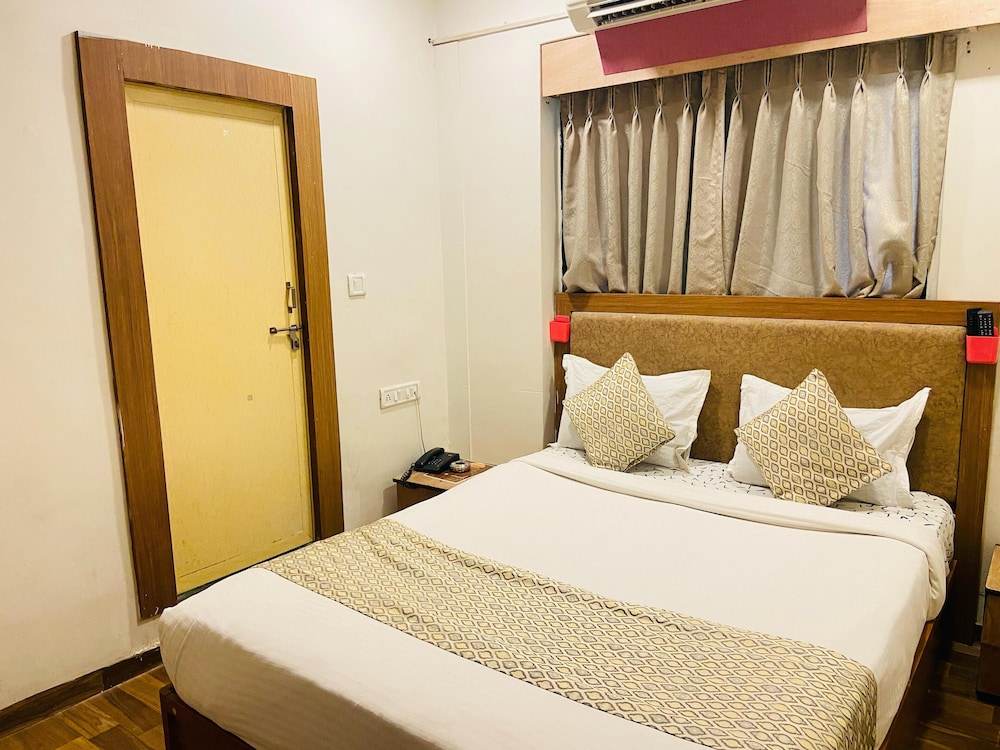 hotel abc satellite prahladnagar