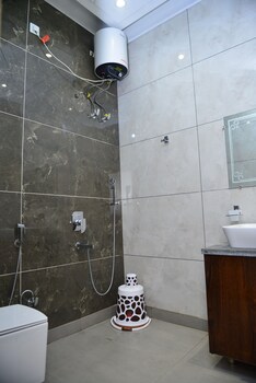 hotel signature villa