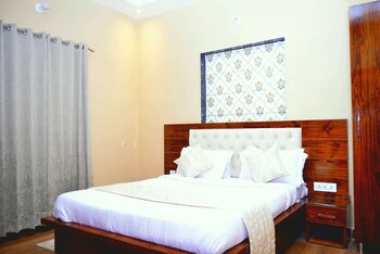 hotel signature villa