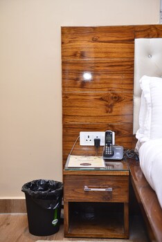 hotel signature villa