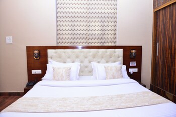 hotel signature villa