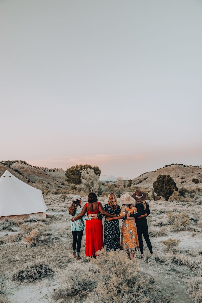 wander camp bryce canyon escalante