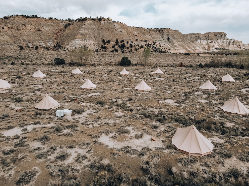 wander camp bryce canyon escalante