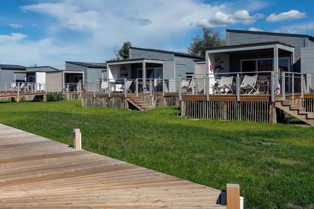 lodges de camargue