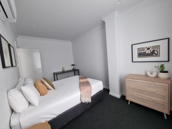 the sherwood hotel