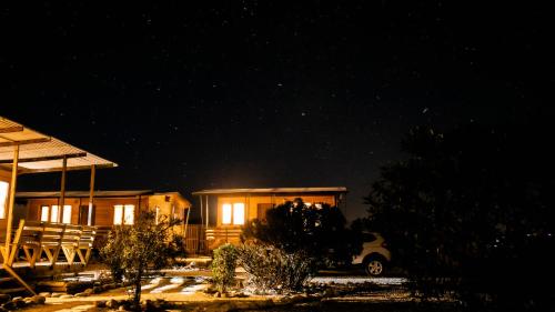 ocho aguilas eco lodge