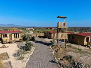 ocho aguilas eco lodge