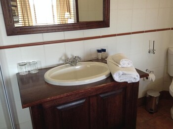 Protea Hotel By Marriott Harrismith Montrose,Maluti A Phofung>>Harrismith,3 star