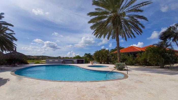 blue bay villa bon bini