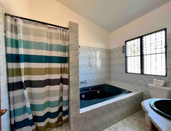 casati family house great pool and garden