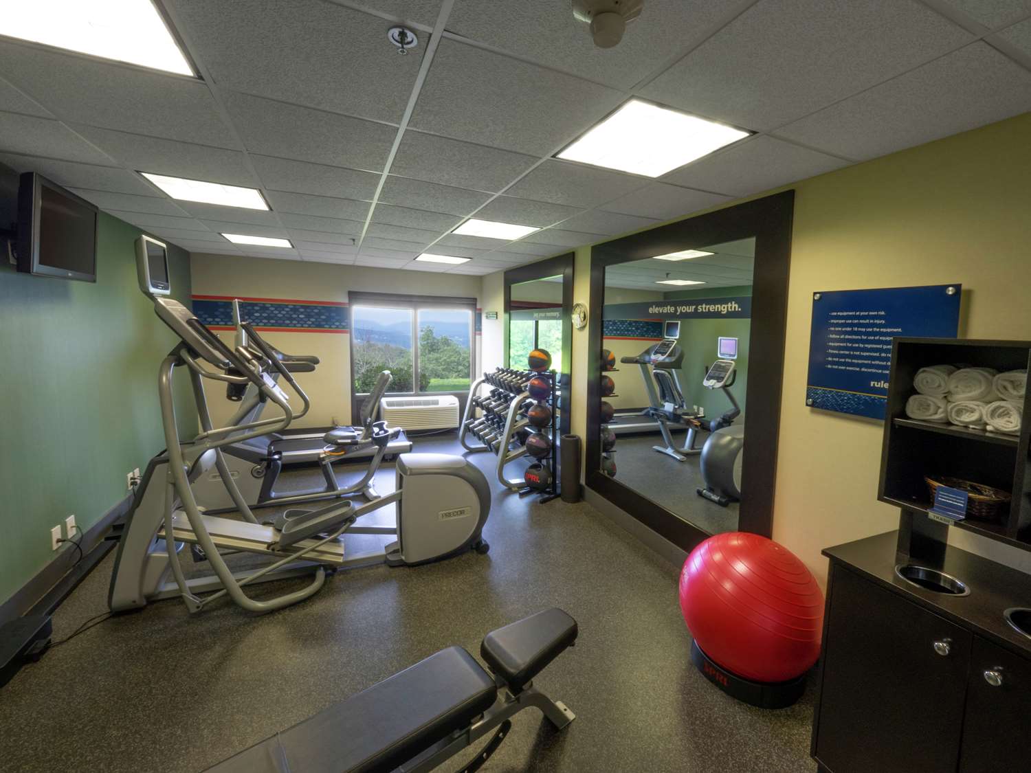hampton inn hazleton