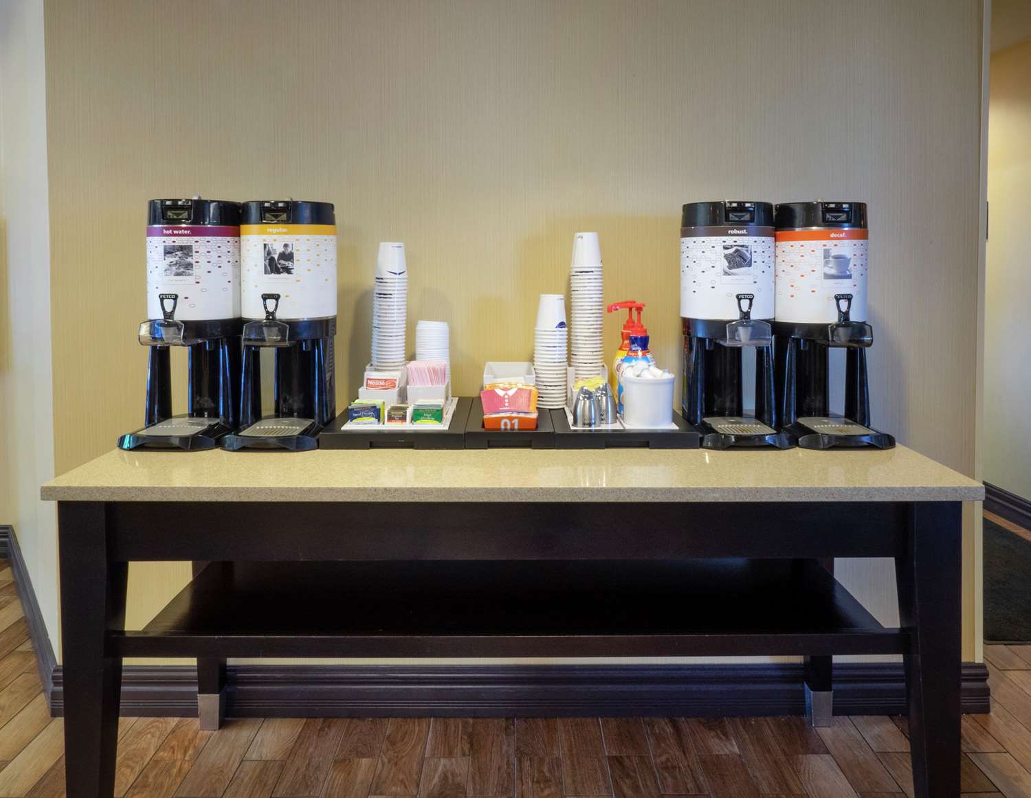 hampton inn hazleton
