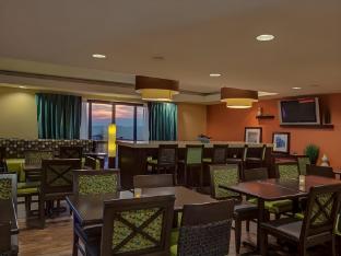 hampton inn hazleton