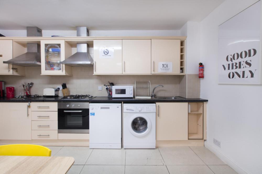 272 and 294 franciscan road roomsandstudios by dc london rooms