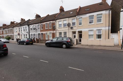 272 and 294 franciscan road roomsandstudios by dc london rooms