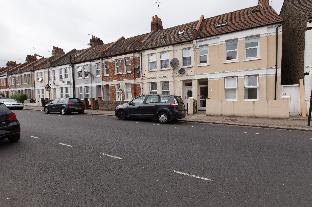 272 and 294 franciscan road roomsandstudios by dc london rooms