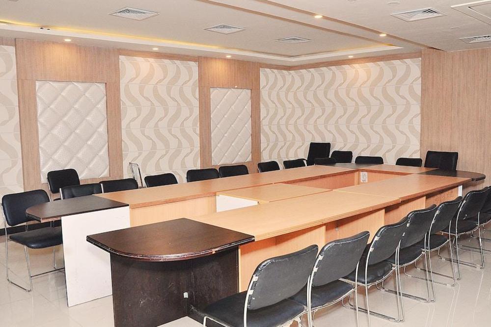 genx sundaram haldwani